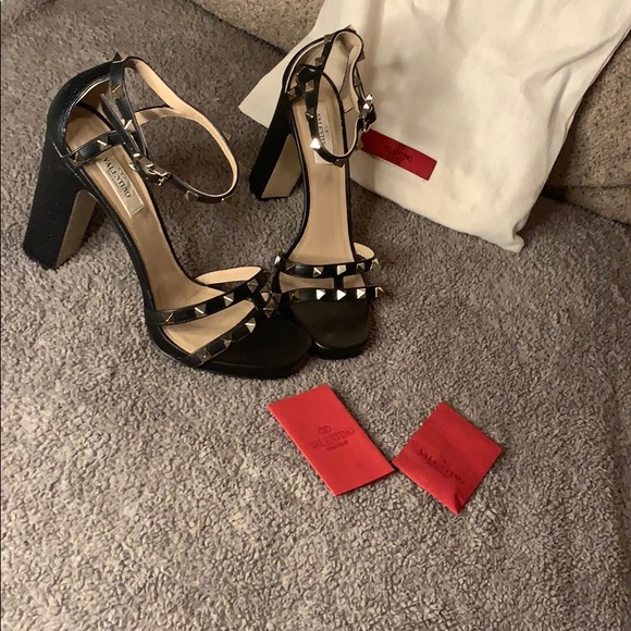 tj maxx valentino shoes